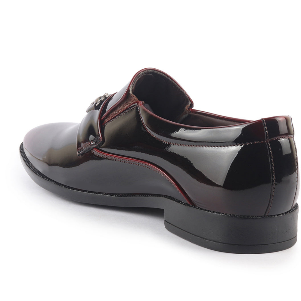 Men formal leather shoe